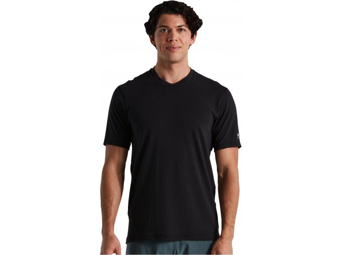 64021 020 APP TRAIL JERSEY SS MEN BLK M PLP HERO