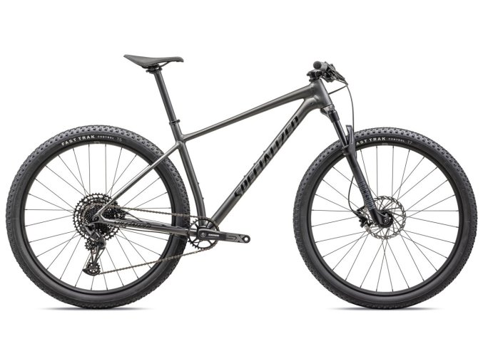 Horské kolo Specialized Chisel HT 2023 SATIN GLOSS SMOKE/TARMAC BLACK 91723 71 CHISEL HT SMK TARBLK HE