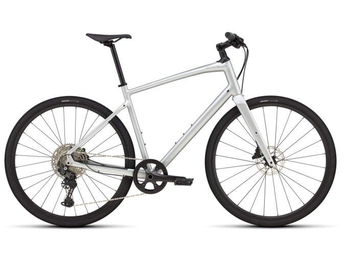 Trekové kolo Specialized Sirrus X 4.0 2025 Satin Silver Dust / Cool Grey Reflective 92425 54 SIRRUS X 40 KM SILDST C