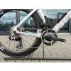 Testovací silniční kolo Factor ONE AXS