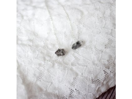 černé křišťály visací náušnice