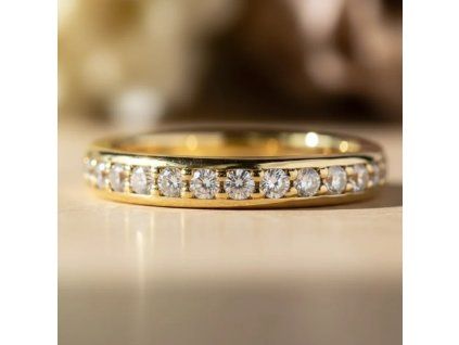 Zlata obrucka diamant