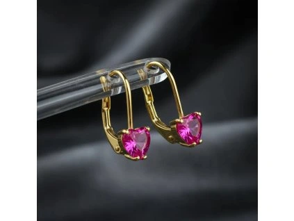 rubinove%20zlate%20nausnice