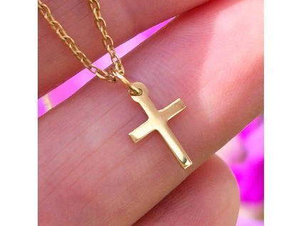 Zlatý krížik prívesok