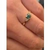 Zlatý prsteň so zeleným Moisanitom