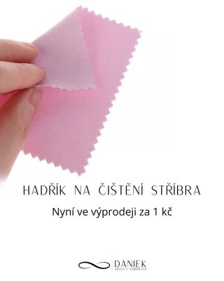 Pečuj o své stříbrné šperky díky speciálnímu hadříku. Tvůj šperk bude díky impregnaci hadříku speciální látkou opět...