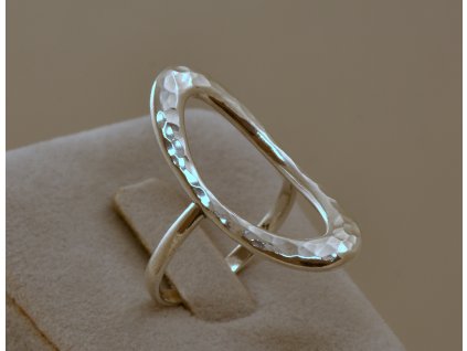 Stříbrný prsten Lara