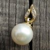 97855 1 zlaty privesek s perlou 1449