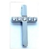 (O444) Ocelový kříž s kamínky 2,4 cm, bez očka