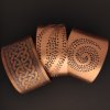 Ručně vyrobené náramky s keltským vzorem z mědi