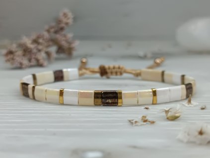 Dámský náramek z japonských skleněných Tila korálků pro ženy, které mají rády trendy a originální šperky.