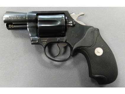 revolver colt 1