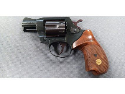 revolver holek 1