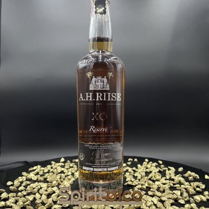 a-h-riise-xo-175-years-anniversary-tmavy-rum