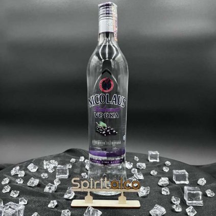 nicolaus-blackcurrant-ochutená-vodka