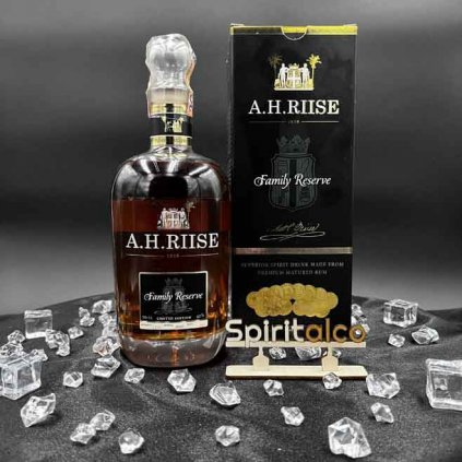 a-h-riise-family-reserve-tmavy-rum