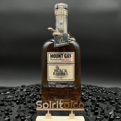 mount-gay-black-barrel-double-cask-blend-tmavy-rum