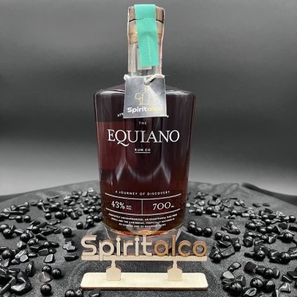 equiano-tmavy-rum