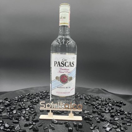old-pascas-white-biely-rum