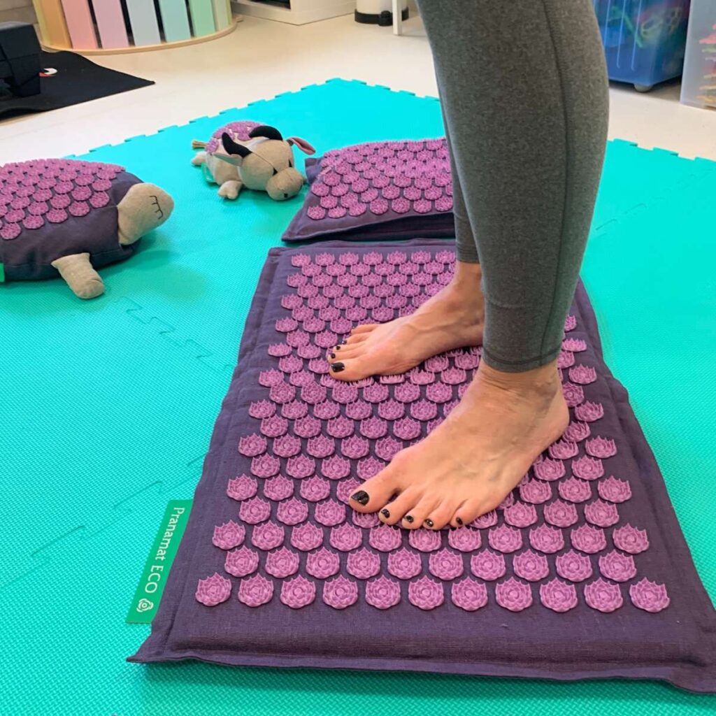 Masážní pomůcky Pranamat – recenze od fyzioterapeutky