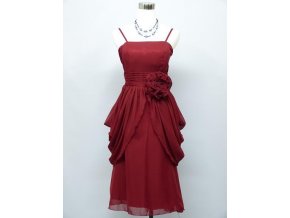 Červené krátké společenské šaty s nadýchanou sukní zeštíhlující C2927a