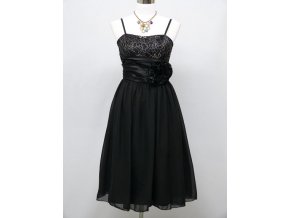 Černé krátké společenské šaty s kytkou do tanečních C3414a