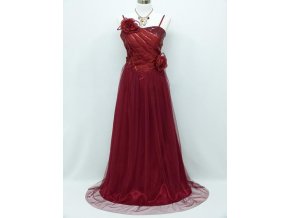 Červené bordó společčnské šaty se sklady na ples na svatbu C3966a