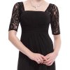 Černé dlouhé luxusní společenské těhotenské šaty s krajkovými rukávy 4