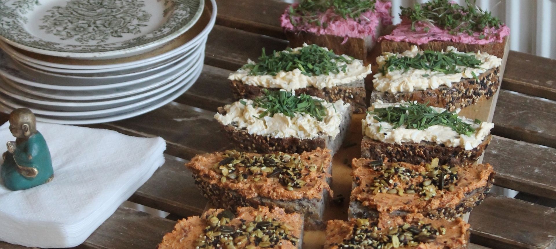 Káva a občerstvení zdarma