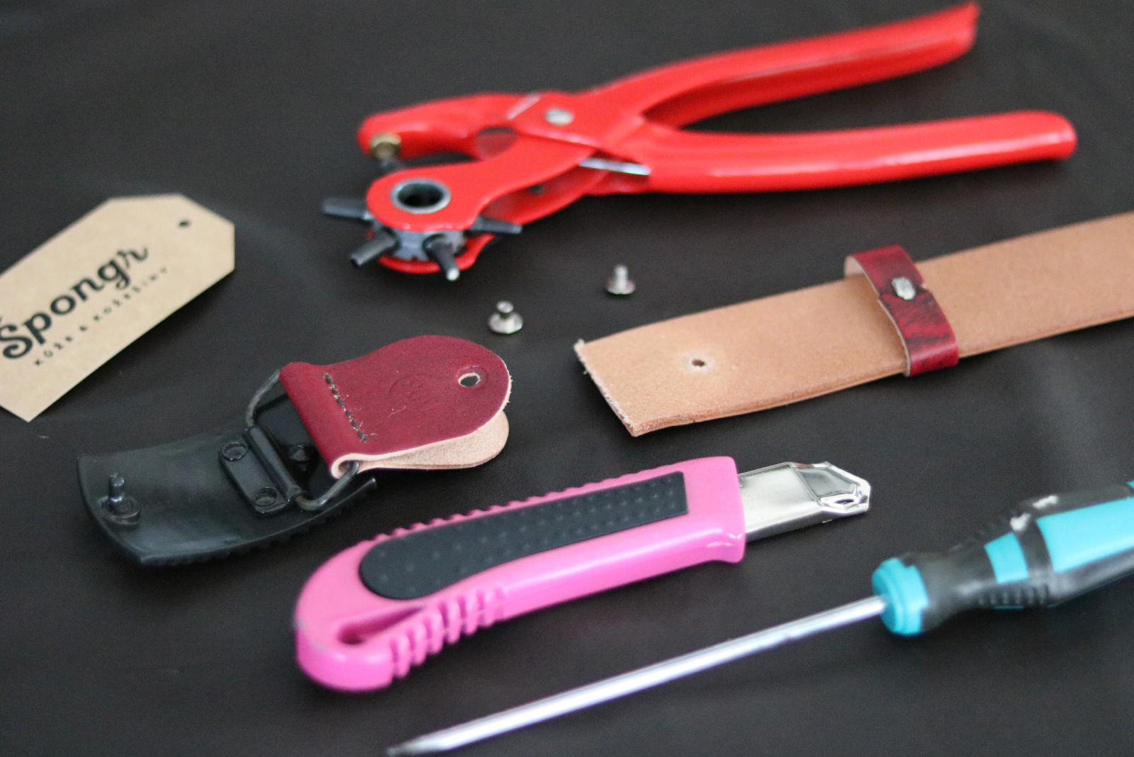 Ako skrátiť kožený opasok?