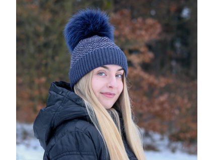 luxusni cepice s kozesinovou bambuli spongr61