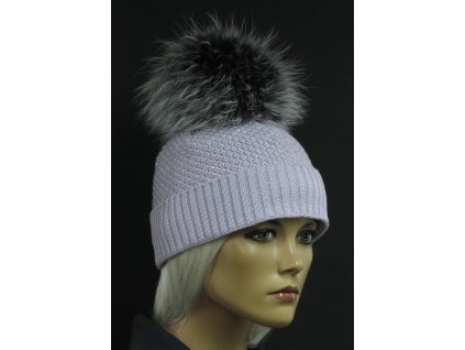 Luxusní pletená čepice s kožešinovou bambulí R Jet 687 světle fialová