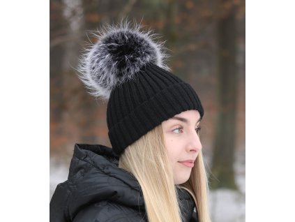 luxusni cepice s kozesinovou bambuli spongr32