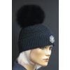 Dámska zimná pletená čiapka s kožušinovým brmbolcom 302 čierna s čiernym lurexom