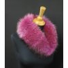 Krátký kožešinový lem na kapuci z mývalovce 60 cm - 6020 FUCHSIE