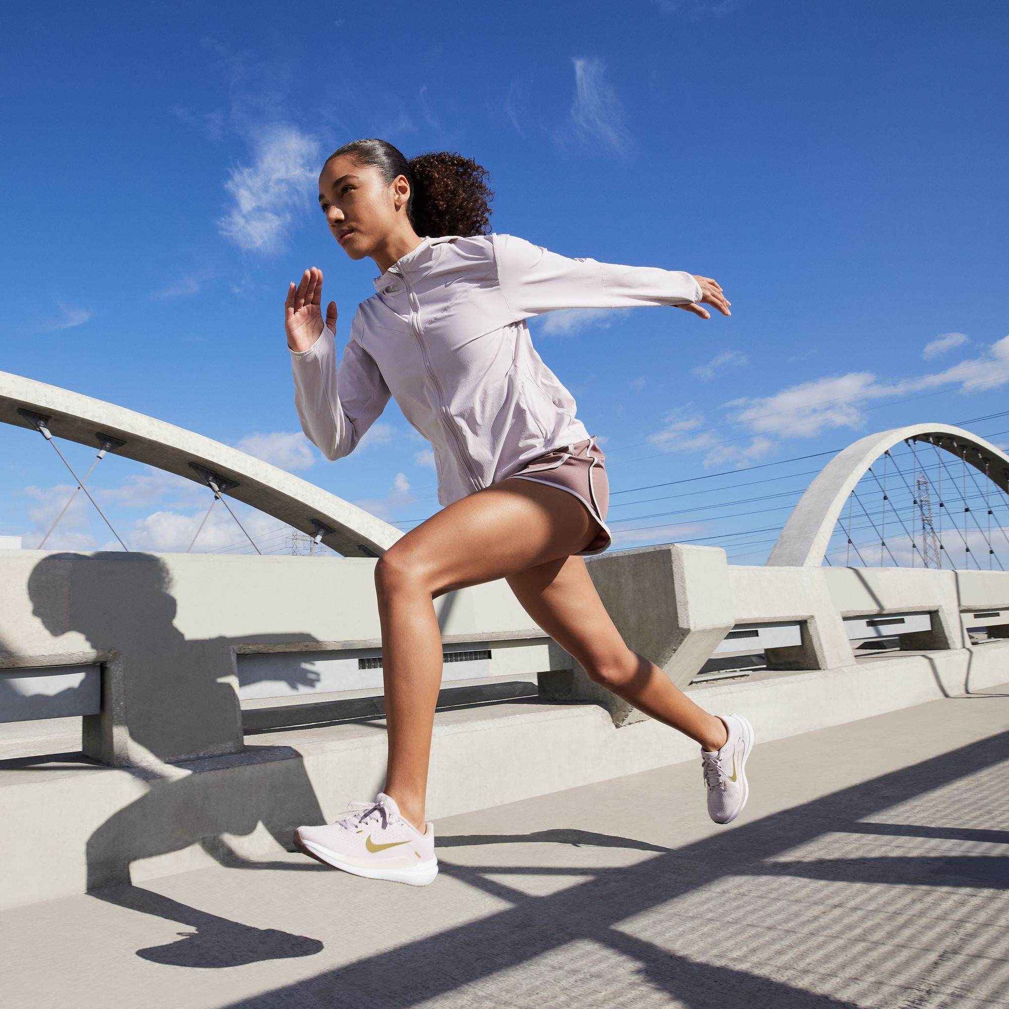 Nike Winflo 10 W - Velikost: 39 · záber 10