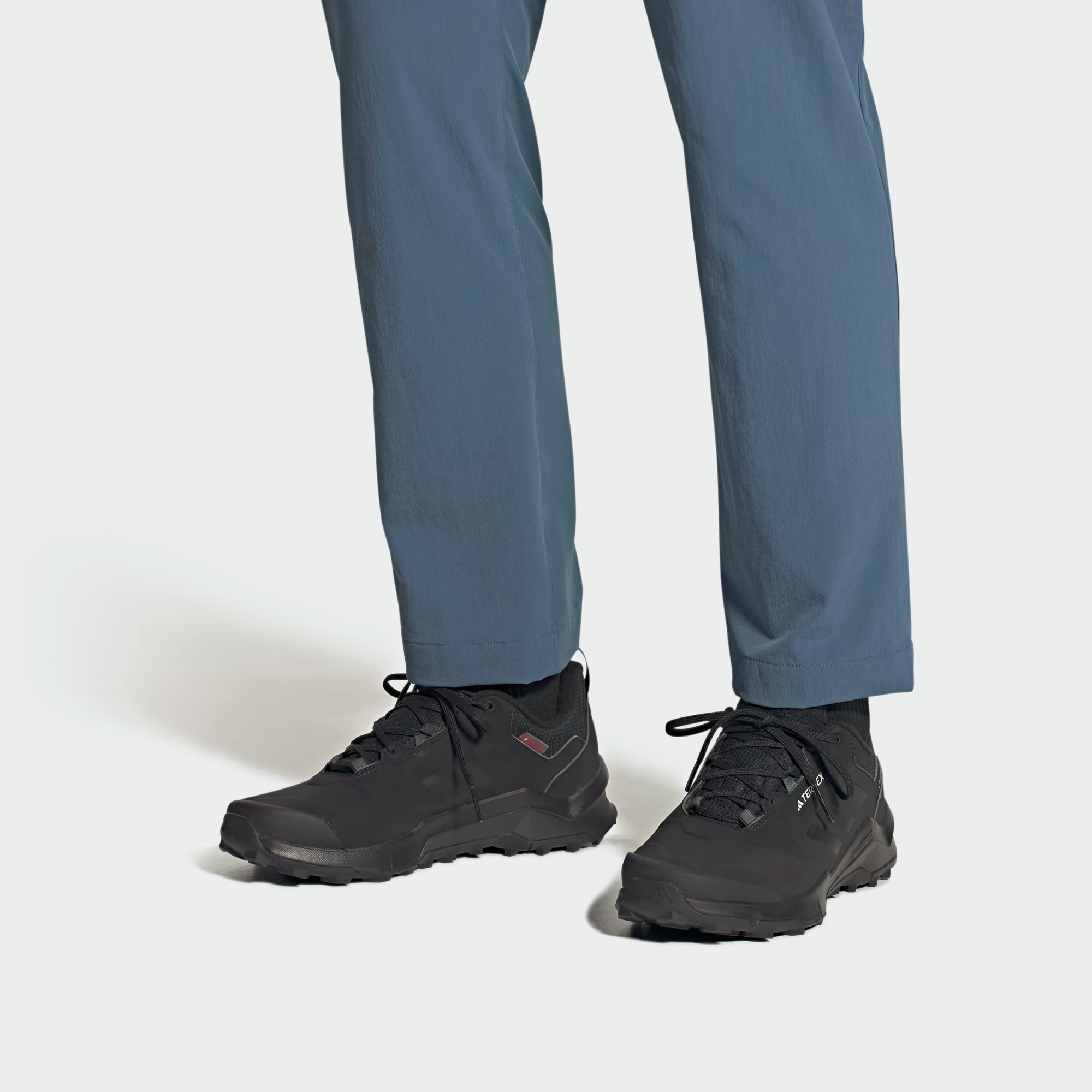 Adidas terrex ax4 beta studená. - Velikost: 44 · záber 6