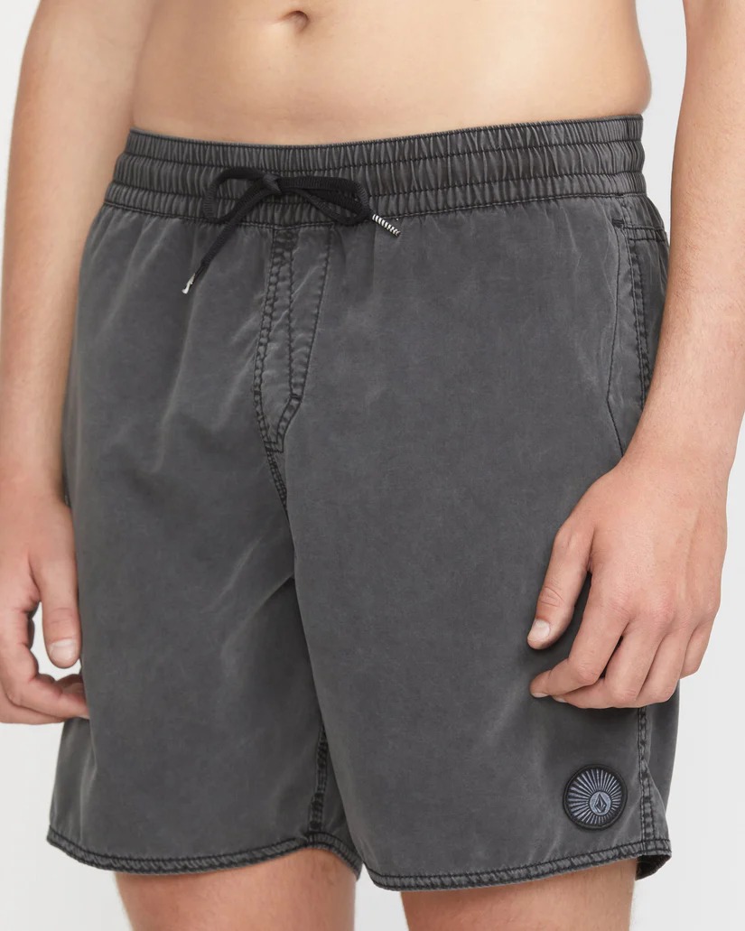 Volcom Center Trunk 17 · záber 6