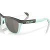 Oakley Frogskins™ Range