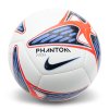 Nike Phantom Pitch (Velikost velikosti: 5)