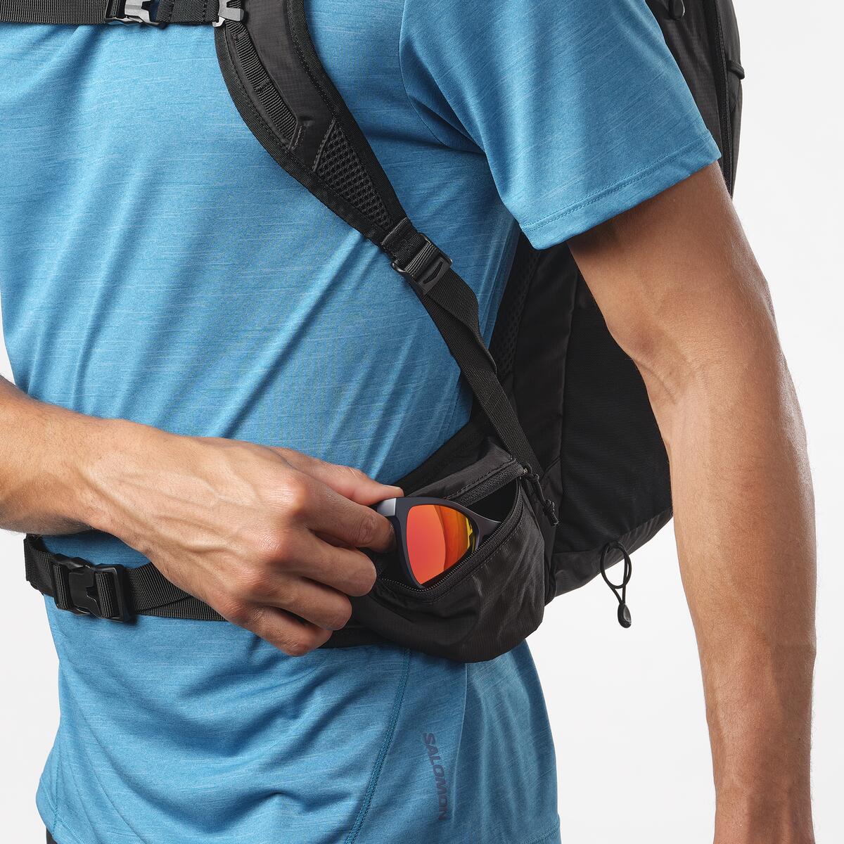 Salomon Trailblazer 20 - Farba: Čierna | Objem: 16-20 · záber 9