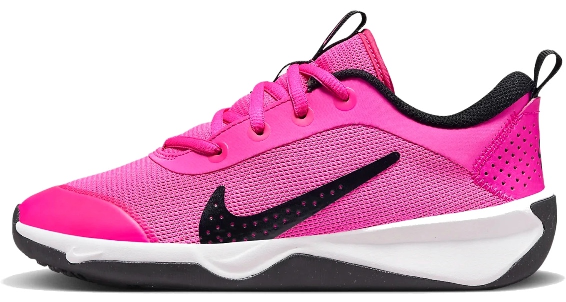 Nike Omni Multi-Court Big Kids Veľkosť: 36,5 EUR
