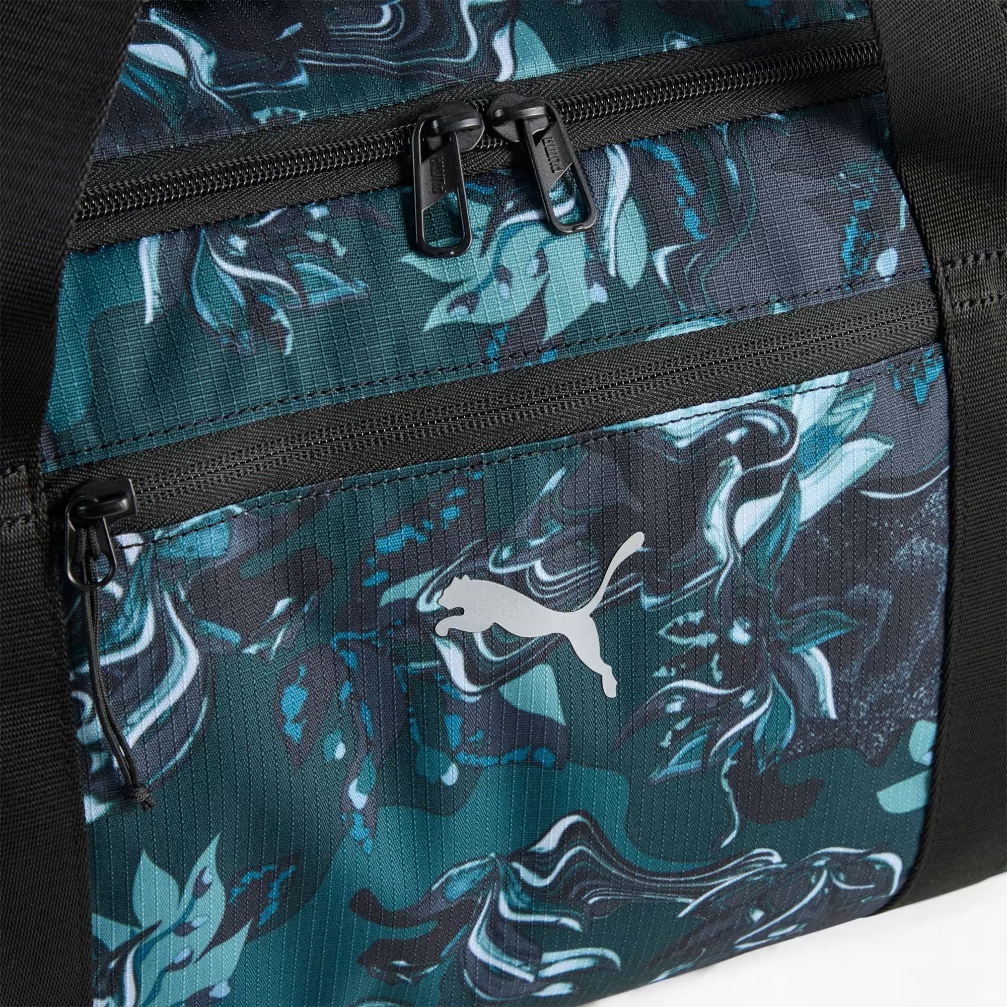 Puma Essentials Training Green Terrains 28.5L W · záber 3