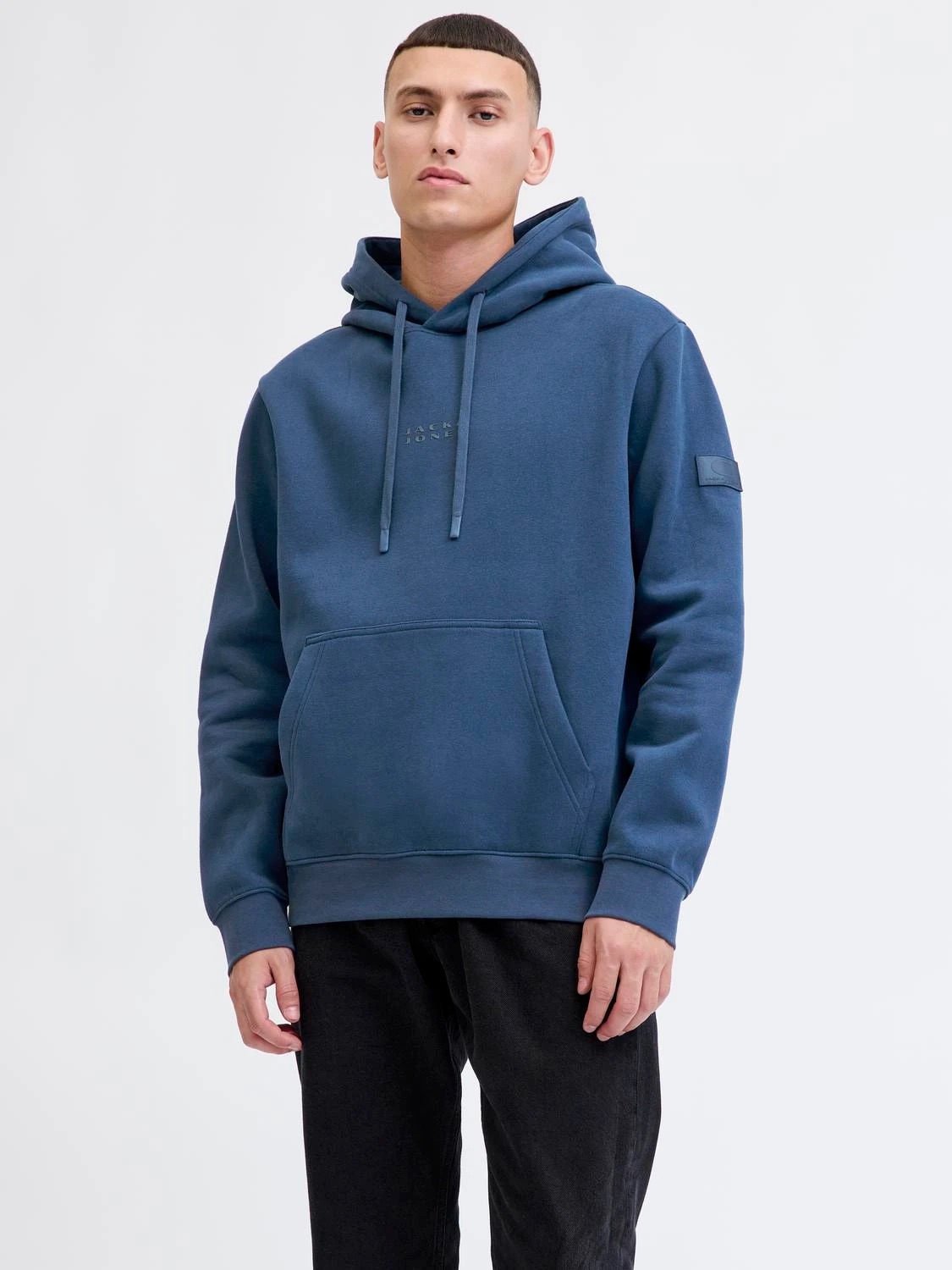 JACK AND JONES Jack&Jones Relaxed Fit Hoodie - Veľkosť: XL | Farba: Holubí, Ocelová, Kouřová · záber 2