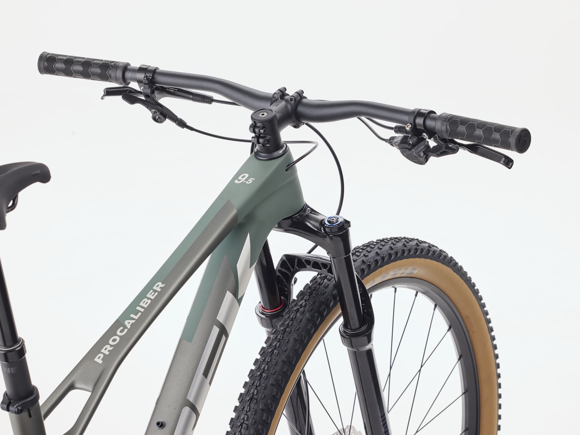 Trek Procaliber 9.5 Gen 3 Matte Keswick Green/Mercury 2026 - Veľkosť: M, L · záber 3