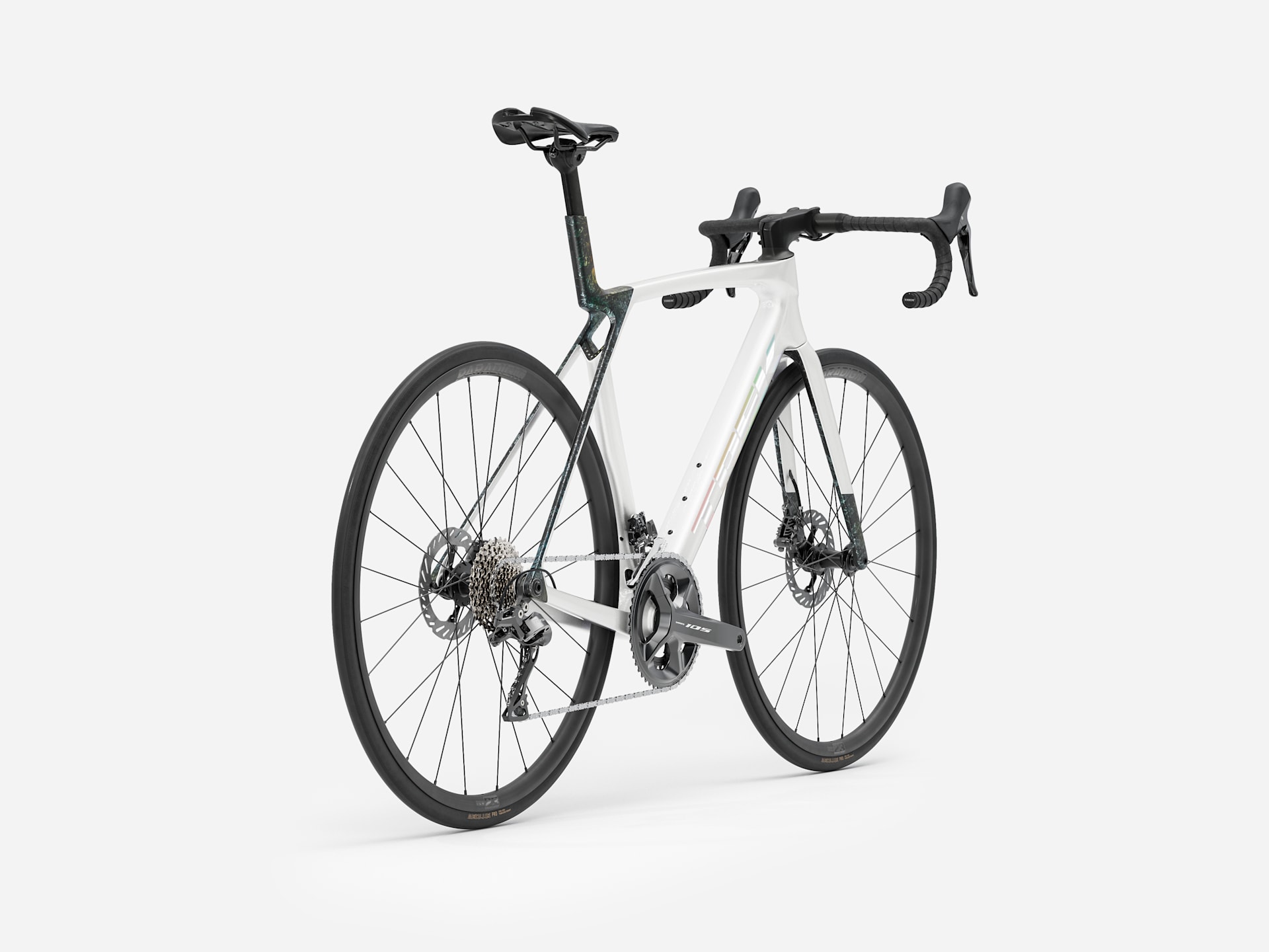 Trek Madone SL 5 Gen 8 Gloss Crystal White/Matte Deep Smoke 2026 - Veľkosť: M, L · záber 2