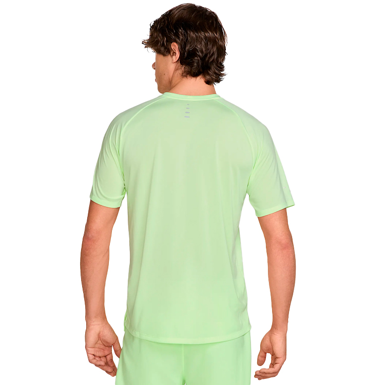 Nike NK DFADV STRIDE SS TOP M - Veľkosť: XL | Farba: Zelená · záber 3