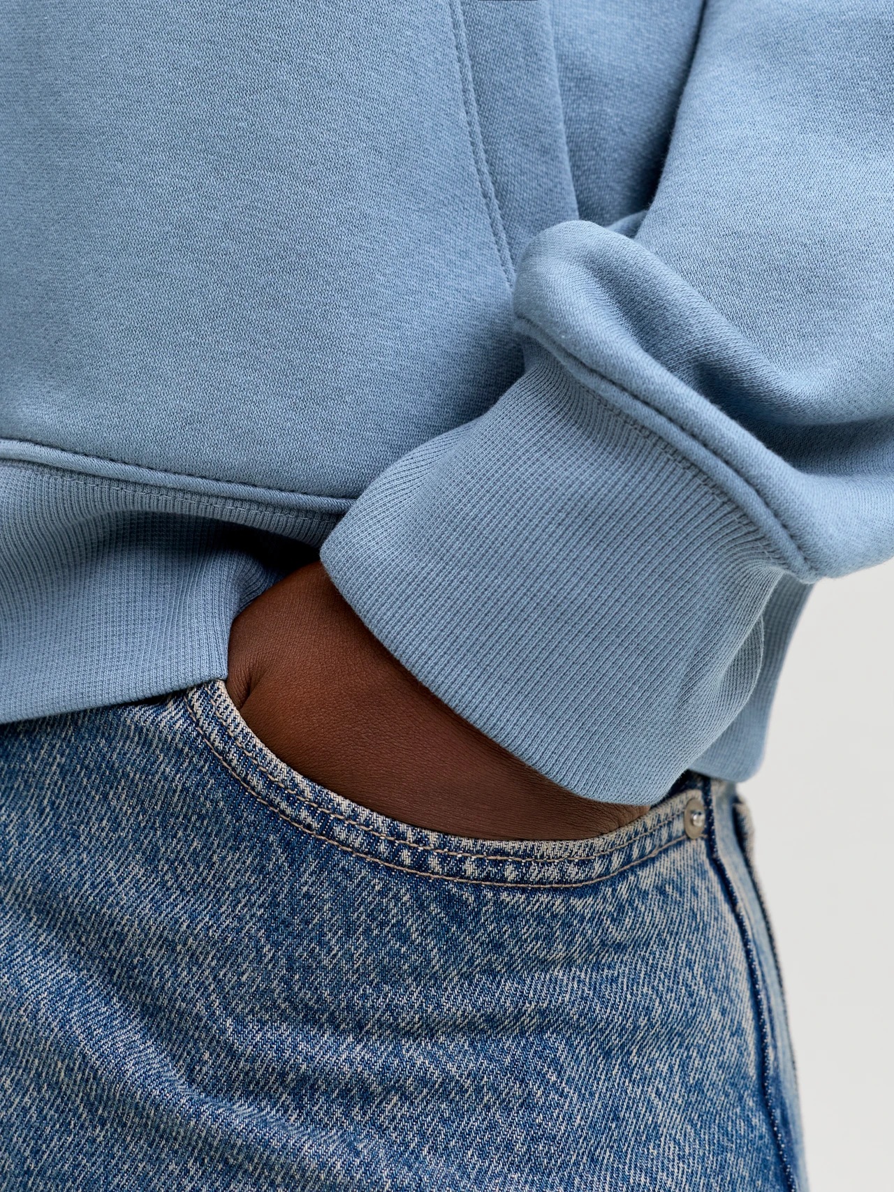 JACK AND JONES Jack & Jones Star Sweathood - Veľkosť: XL | Farba: Modrá · záber 5