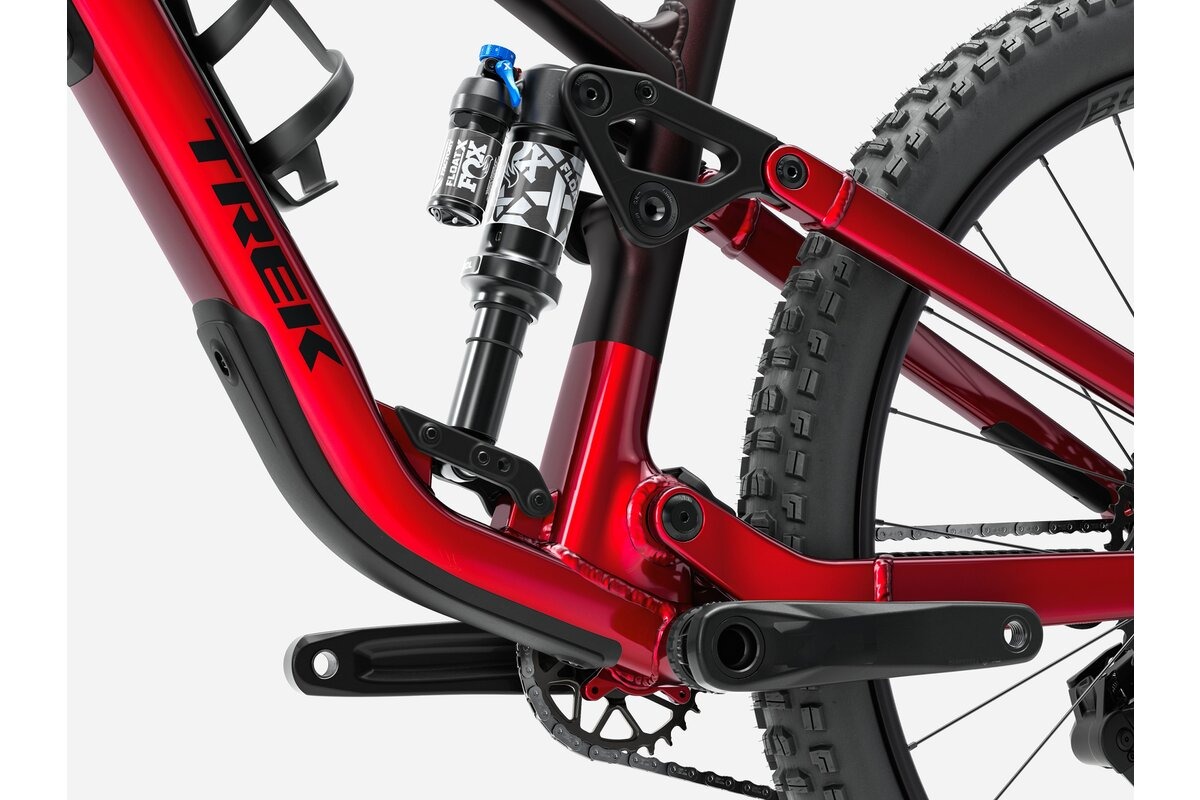 Trek Fuel EX 8 Gen 7 Gloss Fury Red/Matte Dark Carmine 2026 - Veľkosť: L · záber 3