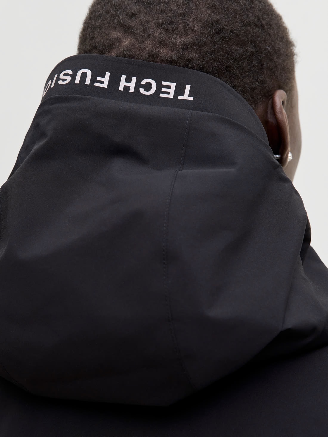 JACK & JONES Fusion Tech M - Veľkosť: M · záber 6